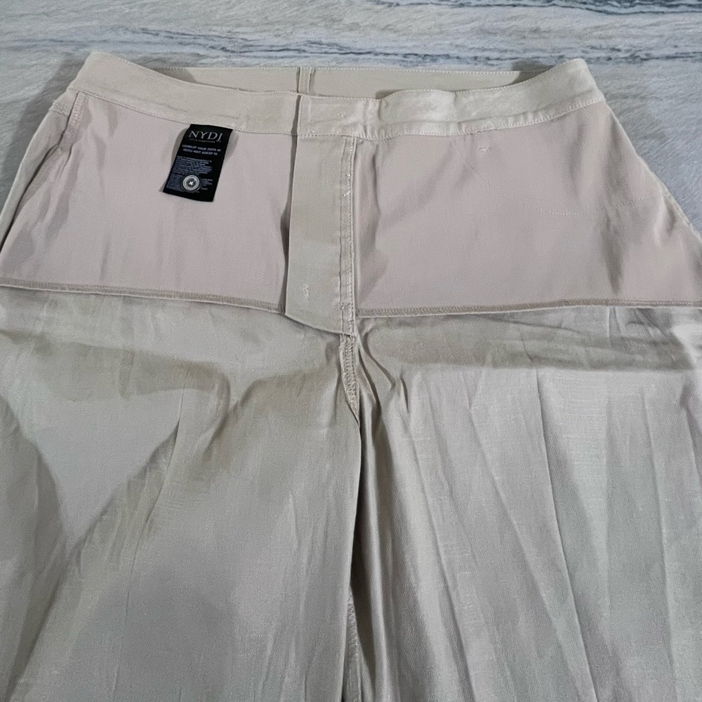 Curves 360 by NYDJ The Trouser Pant - Picture 5 of 10
